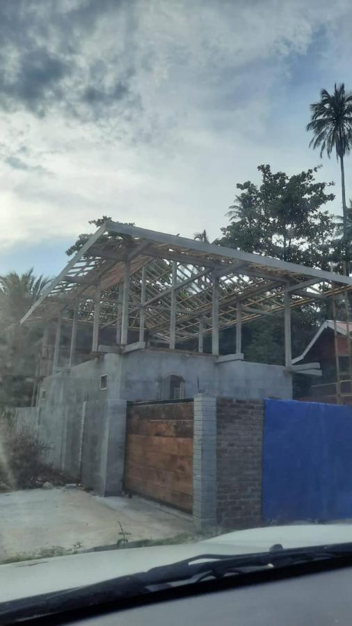 Rumah Nalu Surf Camp Krui Bagian luar foto