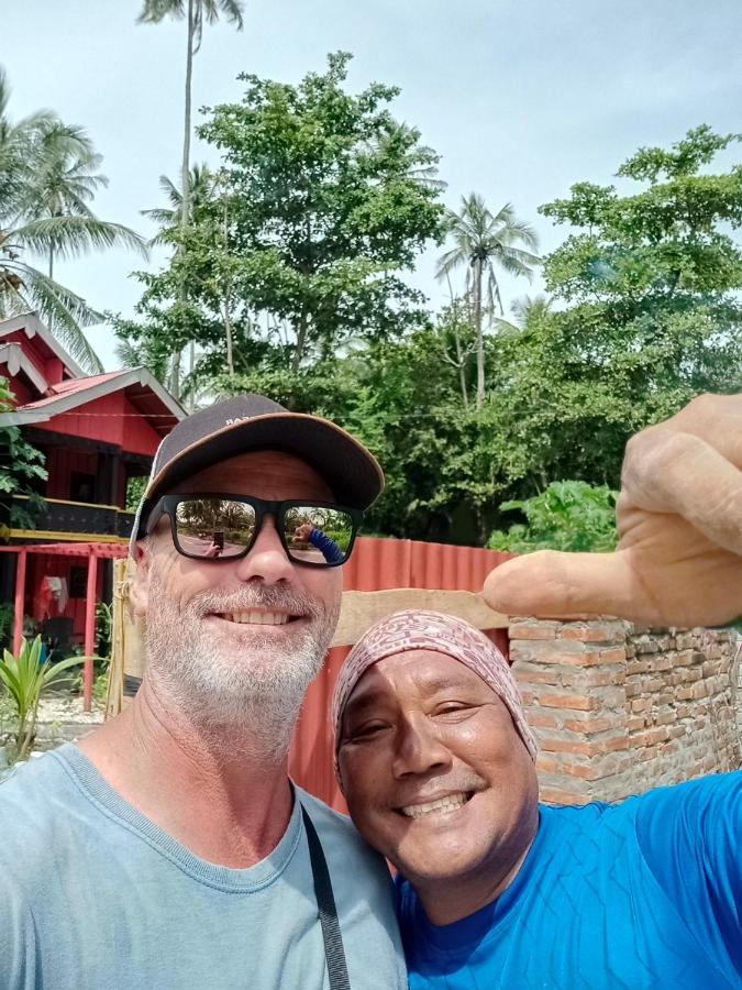 Rumah Nalu Surf Camp Krui Bagian luar foto